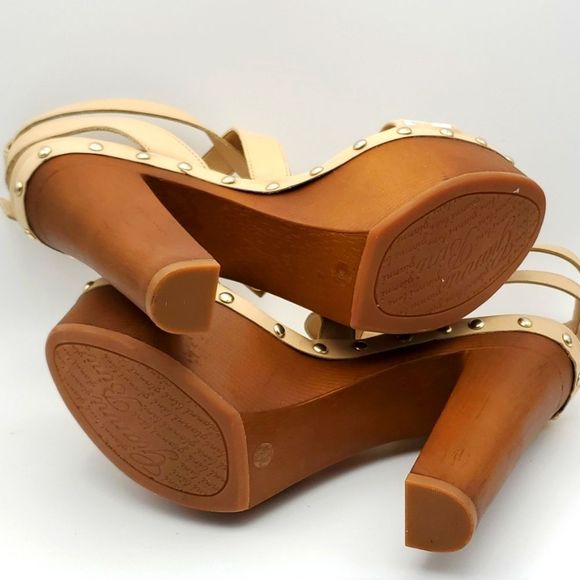 NWOT Gianni Bini Platforms.  SIZE 9M.  S868 - Picture 7 of 8